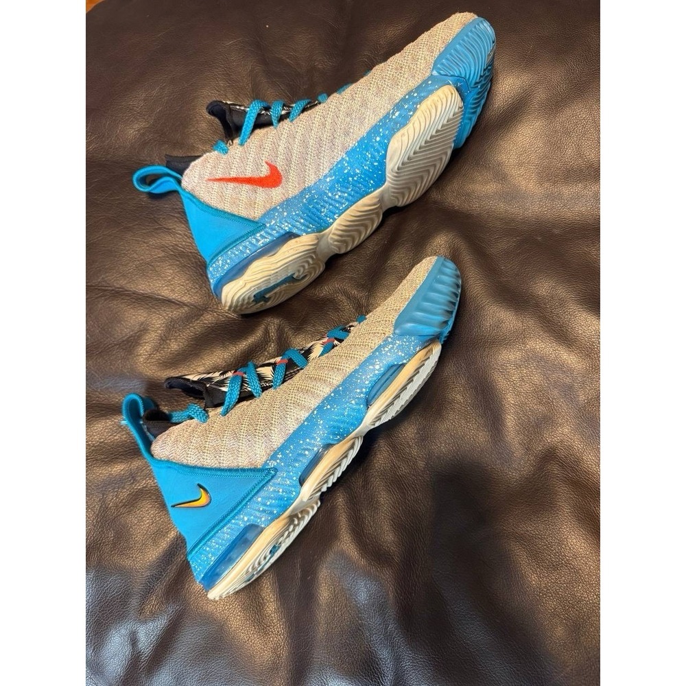 Nike LeBron 16 GS "SuperBron" Youth Size‎ 6Y Blue Red Black AQ2465-076